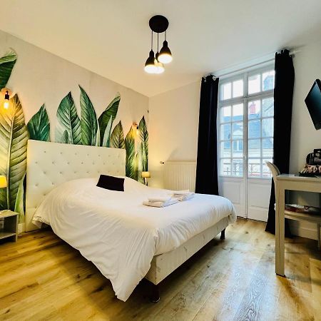 Le Cheval Blanc Hotel Jargeau ภายนอก รูปภาพ