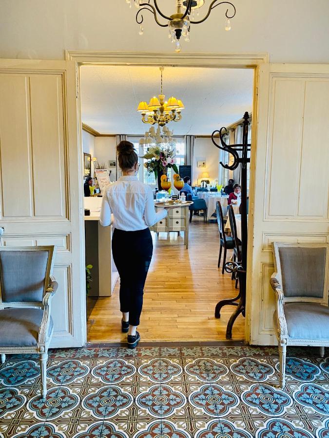 Le Cheval Blanc Hotel Jargeau ภายนอก รูปภาพ