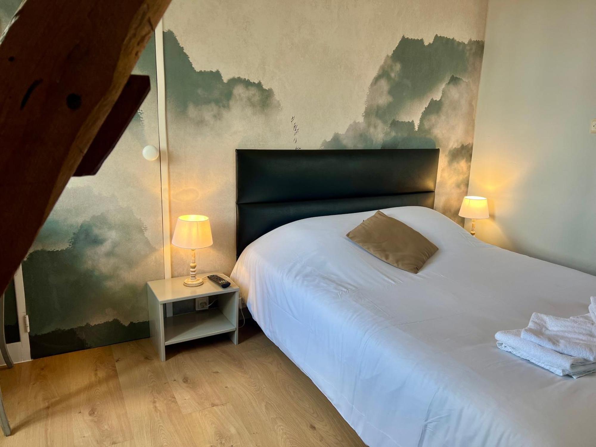 Le Cheval Blanc Hotel Jargeau ภายนอก รูปภาพ
