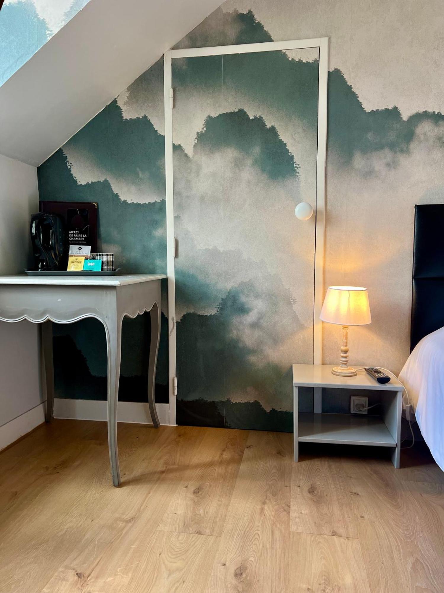 Le Cheval Blanc Hotel Jargeau ภายนอก รูปภาพ