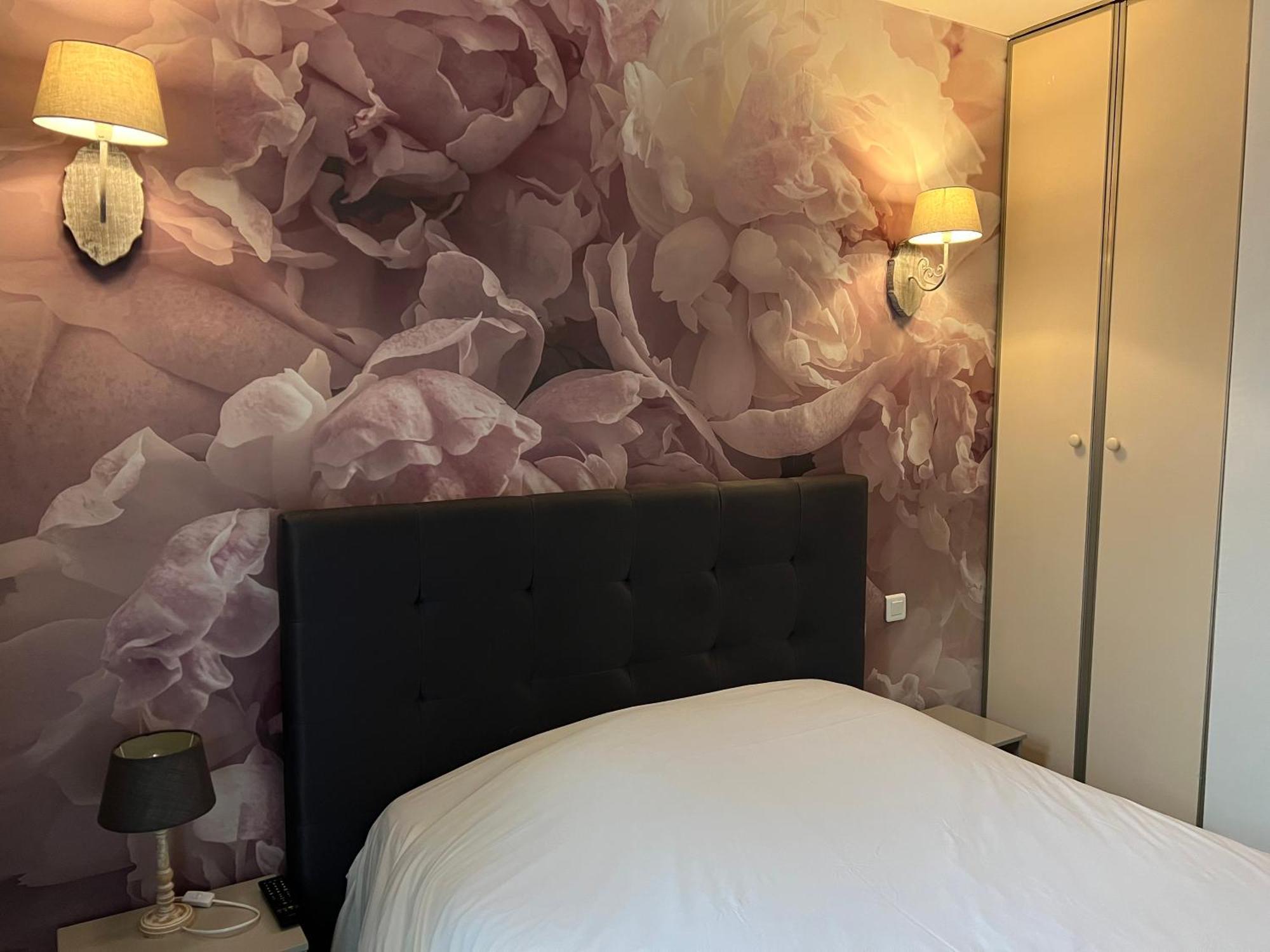 Le Cheval Blanc Hotel Jargeau ภายนอก รูปภาพ