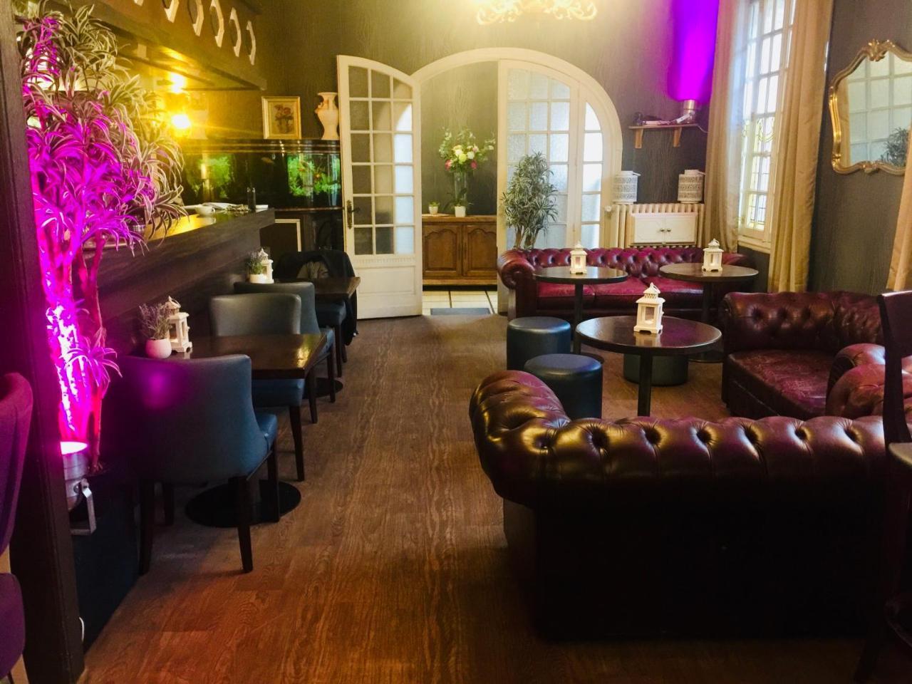 Le Cheval Blanc Hotel Jargeau ภายนอก รูปภาพ